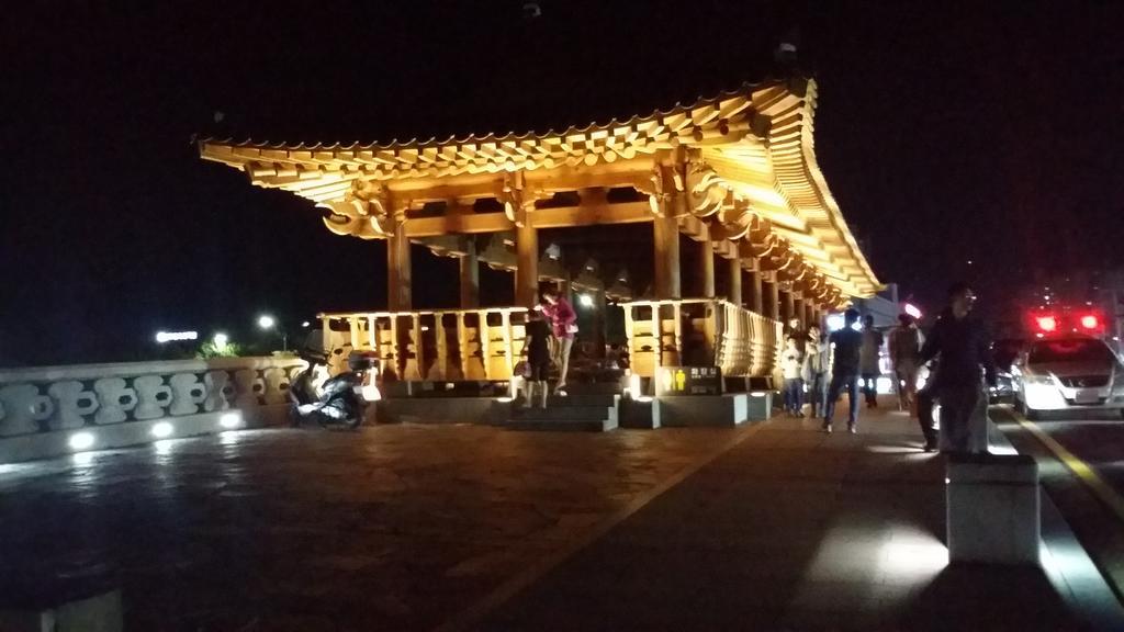 Pongdang Guesthouse جيونجو المظهر الخارجي الصورة